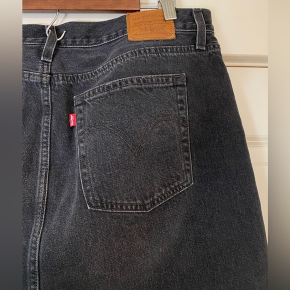 Levi Premium Skirt - Picture 5 of 5